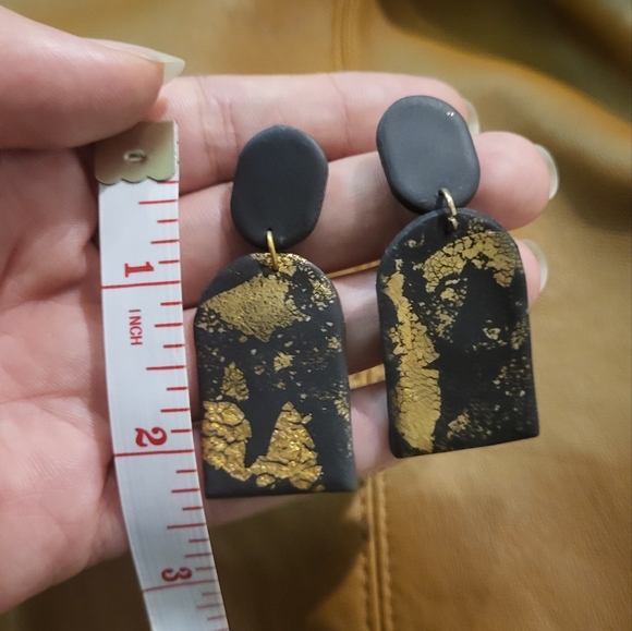 ❗️Vintage Pairs of Fashion Earrings❗️ - Picture 5 of 8